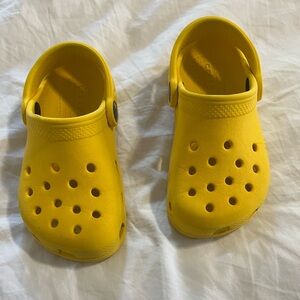 Kids yellow Crocs size C9